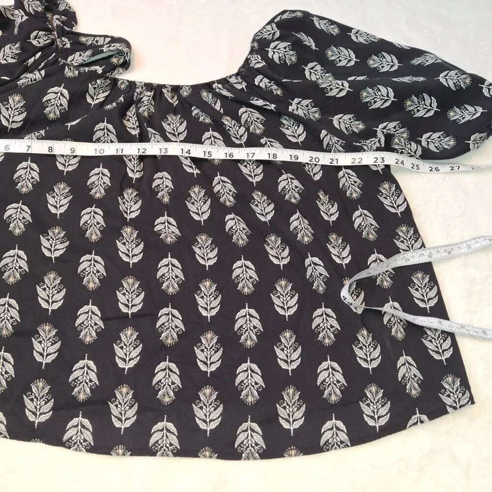 Old Navy Floral Blouse Sz L Puff Sleeve Flowy Tie Back Boho Coastal Neutral